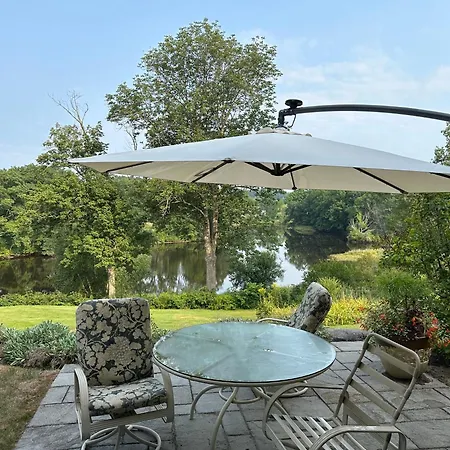 Riverhouse-2